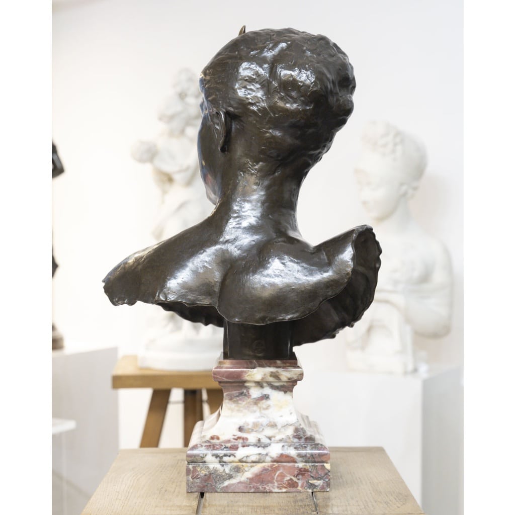Sculpture – Buste De Diane Chasseresse , Alexandre Falguière (1831-1900) – Bronze 5