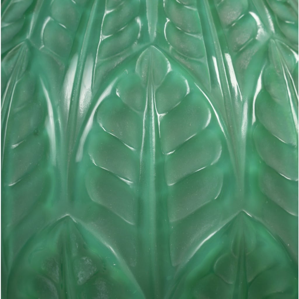 René LALIQUE – VASE MALESHERBES créé en 1927 8