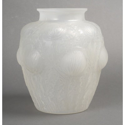 René LALIQUE Vase “ DOMREMY” 1926