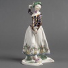 Paire d’Arlequins en porcelaine de Nymphenburg, époque XIXème. 25 Paire d’Arlequins en porcelaine de Nymphenburg, époque XIXème. 25