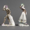 Paire d’Arlequins en porcelaine de Nymphenburg, époque XIXème. 17 Paire d’Arlequins en porcelaine de Nymphenburg, époque XIXème. 17