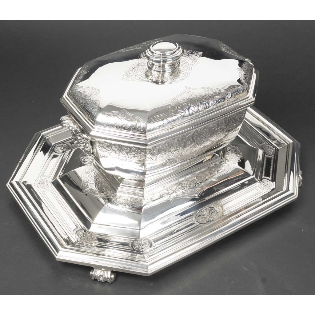 ORFEVRE BOIN TABURET – Terrine couverte et son présentoir en argent massif XIXe 6