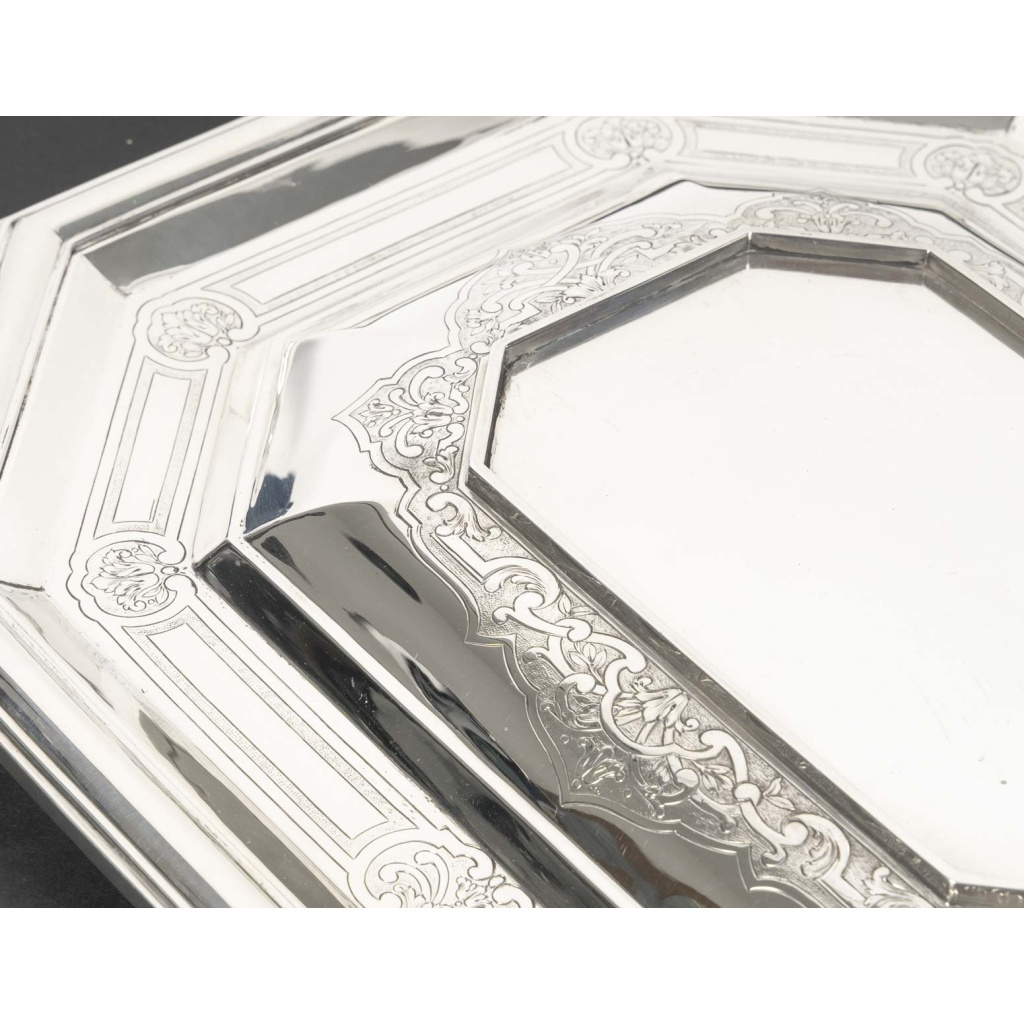 ORFEVRE BOIN TABURET – Terrine couverte et son présentoir en argent massif XIXe 21