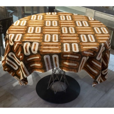 PIECE DE TISSU POUR AMEUBLEMENT