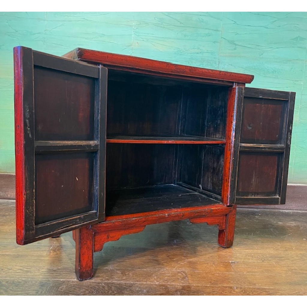 Buffet ancien chinois laque rouge 13