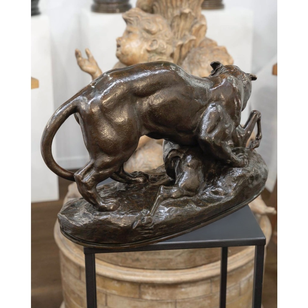Sculpture – Tigre Surprenant Une Antilope , Antoine – Louis Barye , F.Barbedienne – Bronze 6 Sculpture – Tigre Surprenant Une Antilope , Antoine – Louis Barye , F.Barbedienne – Bronze 6
