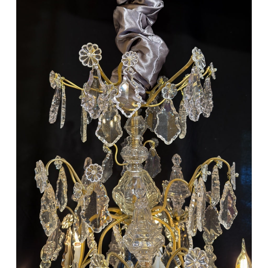 Lustre Français de la fin du XVIIIeme siècle en Bronze Doré et Cristal Taillé vers 1780 3 Lustre Français de la fin du XVIIIeme siècle en Bronze Doré et Cristal Taillé vers 1780 3