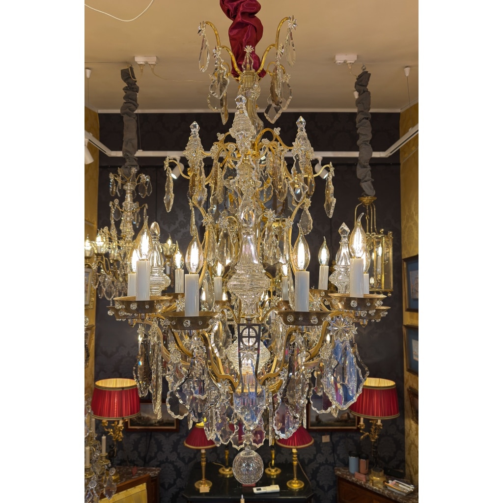 Lustre cage « Oeil de Boeuf » dans le style Louis XV en Bronze Doré et Cristal Taillé vers 1880 2