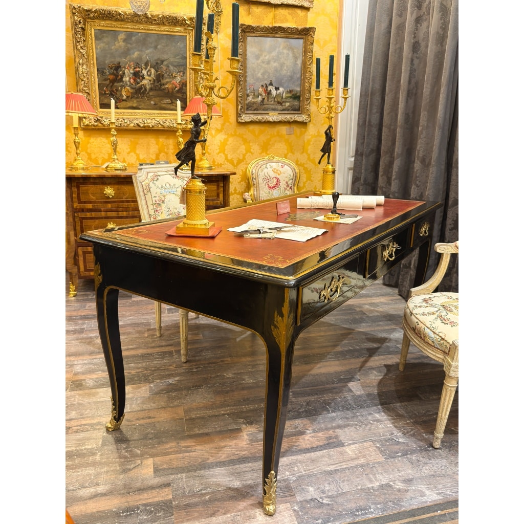 Bureau plat laqué noir d’époque Louis XV vers 1740-1750 12