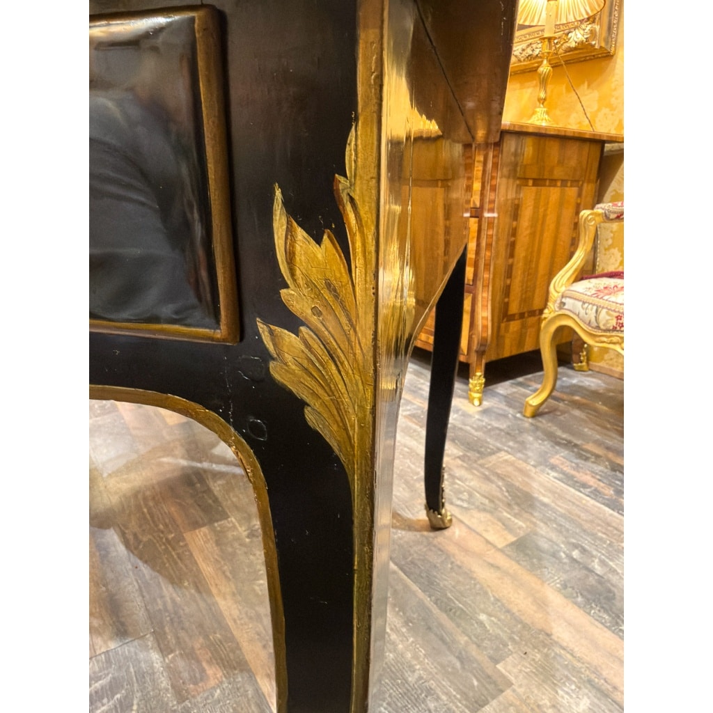 Bureau plat laqué noir d’époque Louis XV vers 1740-1750 6