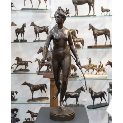 Sculpture – Diane Chasseresse , Jean – Antoine Houdon (1741-1828) – Bronze