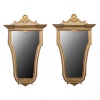 Paire de miroirs écussons du 19ème siècle. 12