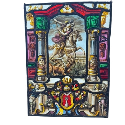Vitrail de style renaissance St Michel terrassant le dragon