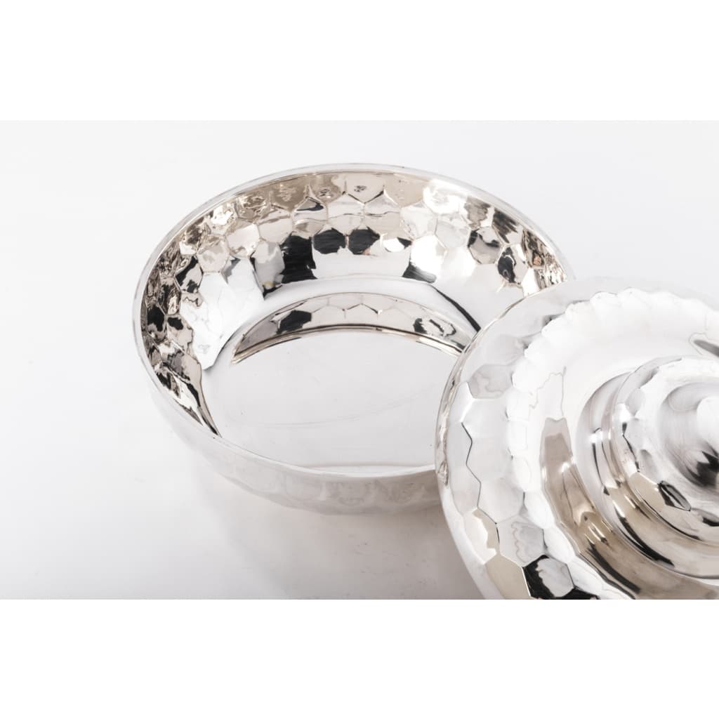 Coffret en argent massif martelé Epoque XXe Italie du Nord 10 Coffret en argent massif martelé Epoque XXe Italie du Nord 10