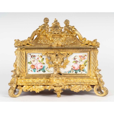 Coffret d’apparat en bronze doré – Porcelaine peinte – Époque Napoléon III 2