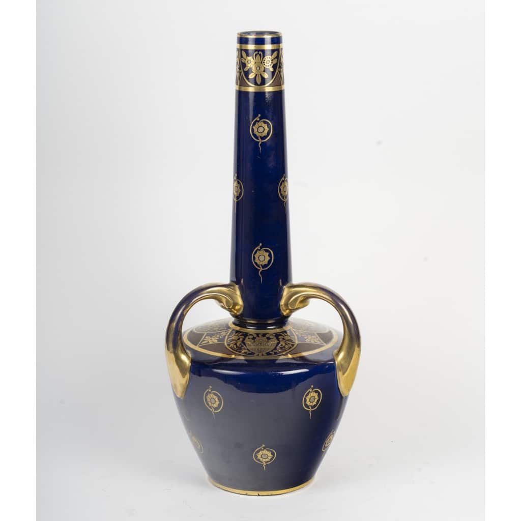 Grand vase en porcelaine par Jaget – Pinon 6