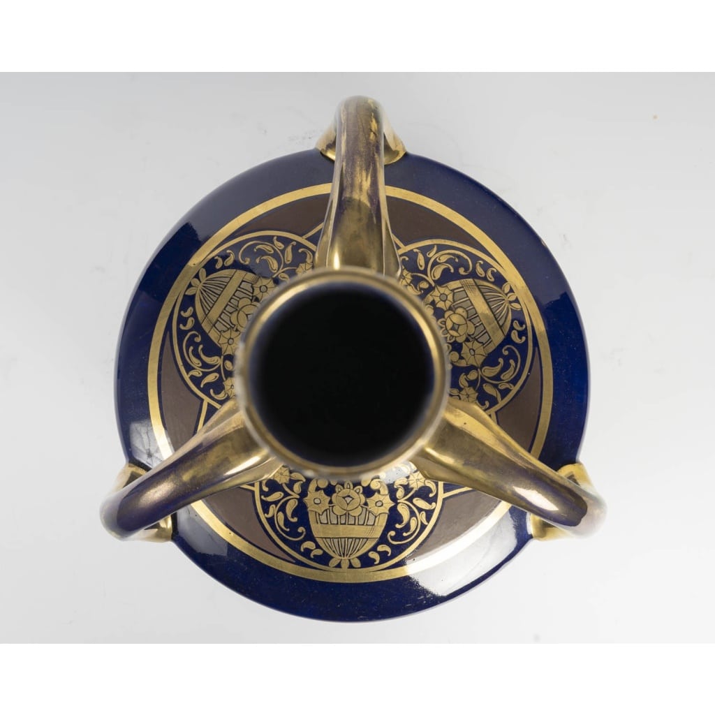 Grand vase en porcelaine par Jaget – Pinon 7