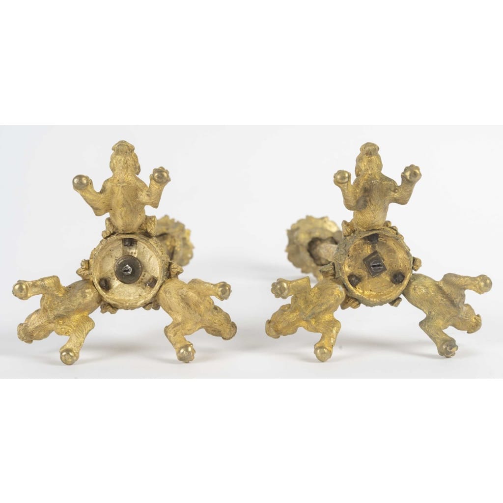 Paire de bougeoirs en bronze doré d&rsquo;époque Napoléon III attribués à Christophe FRATIN 4