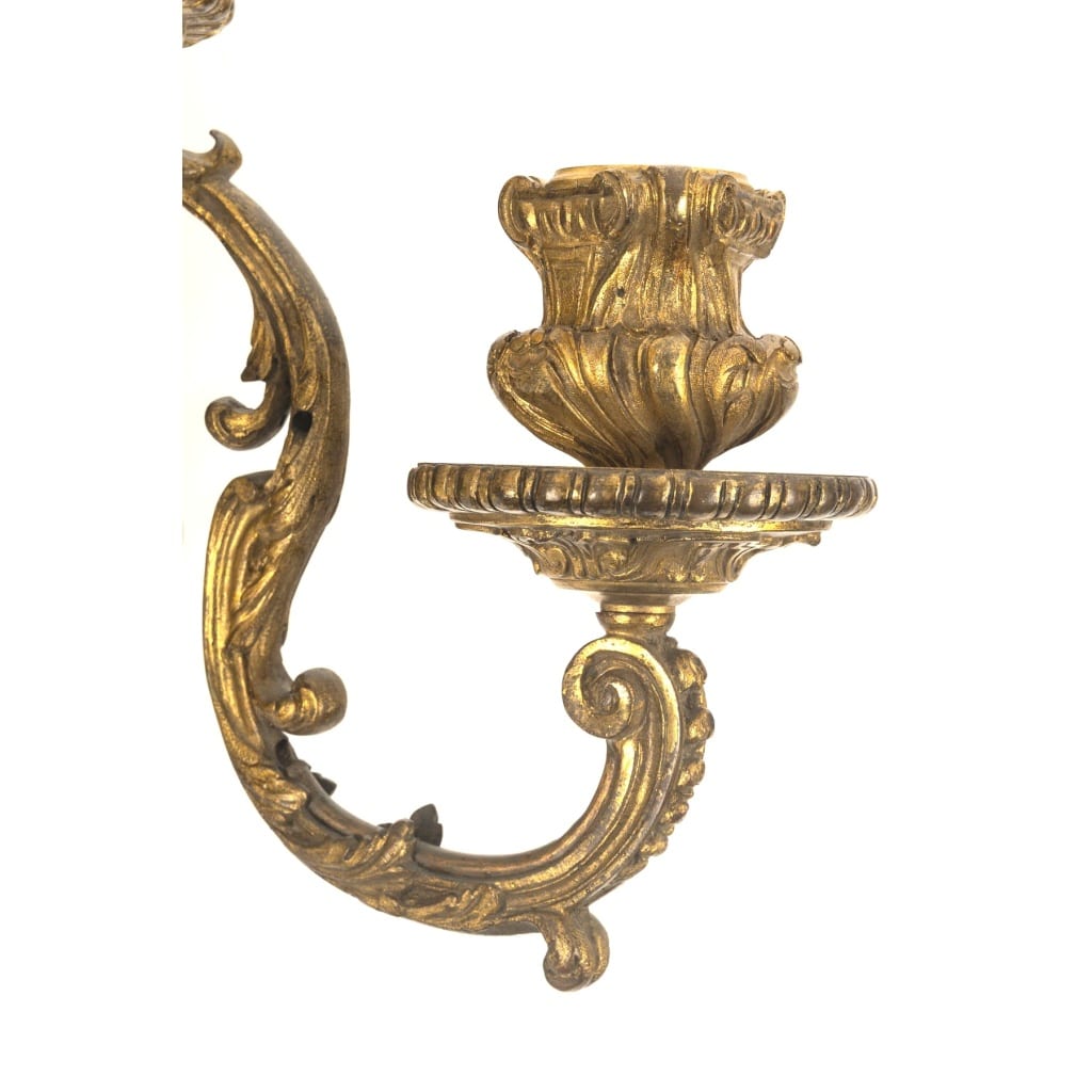 Paire d&rsquo;appliques de style Régence en bronze doré. XIXème siècle 8