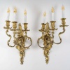 Paire de grandes appliques à trois bras de lumières de style Louis XV Rocaille en bronze doré, vers 1850 22 Paire de grandes appliques à trois bras de lumières de style Louis XV Rocaille en bronze doré, vers 1850 22