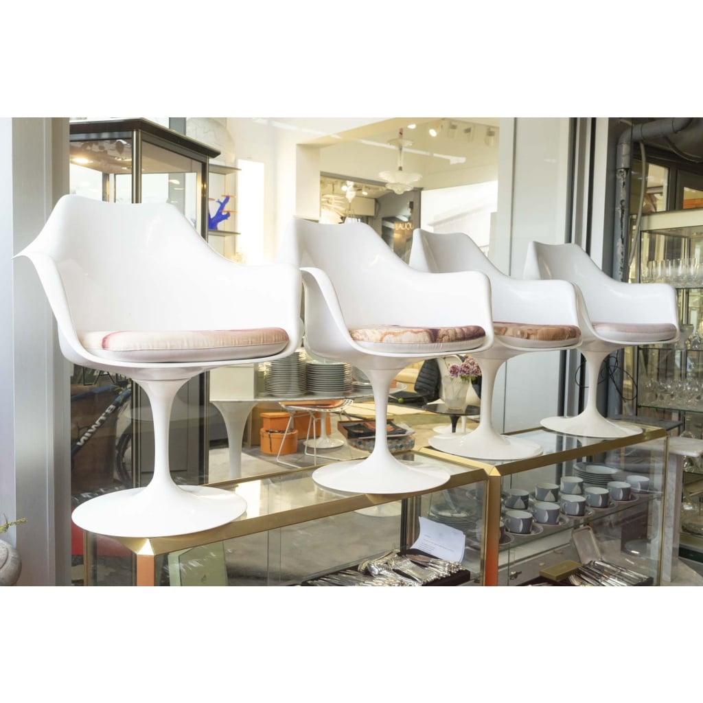 Eero Saarinen (1910–1961) & Knoll – Lot de 4 fauteuils Tulip 7