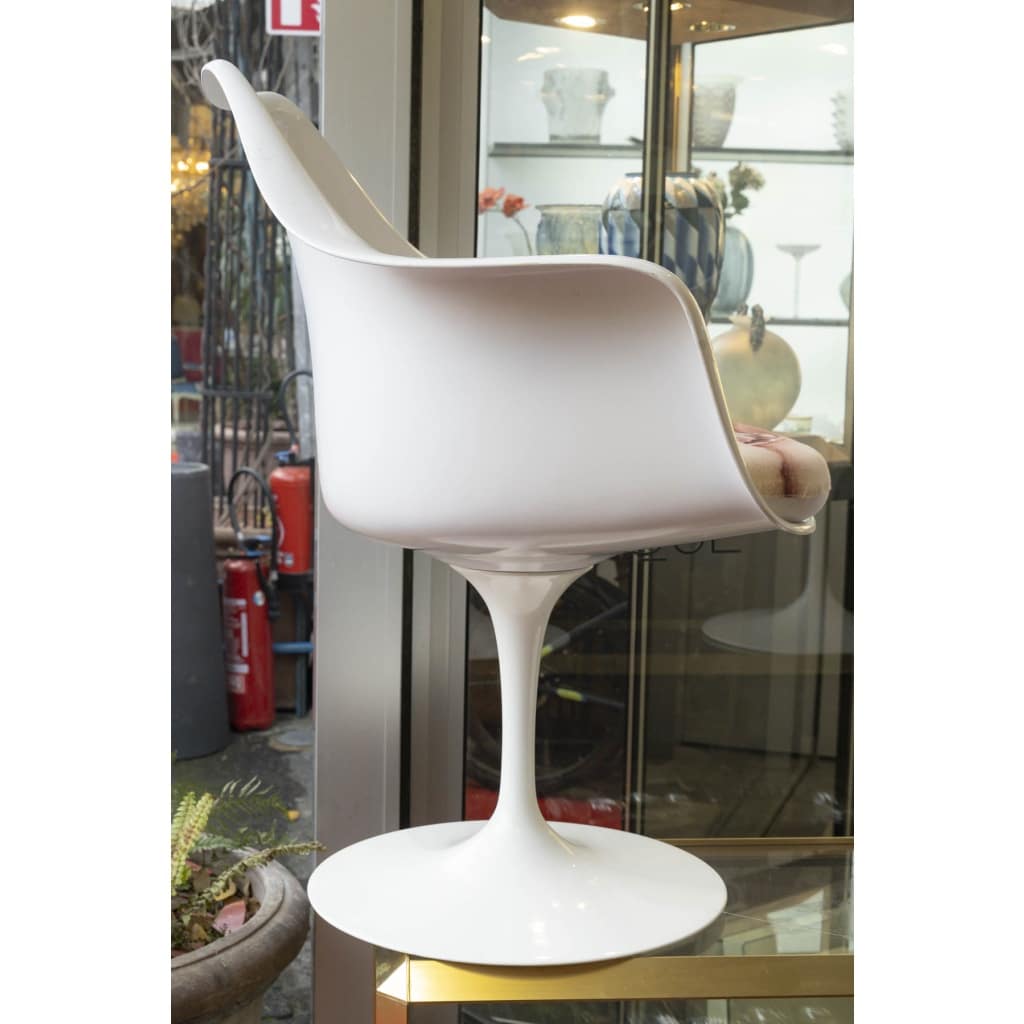 Eero Saarinen (1910–1961) & Knoll – Lot de 4 fauteuils Tulip 9