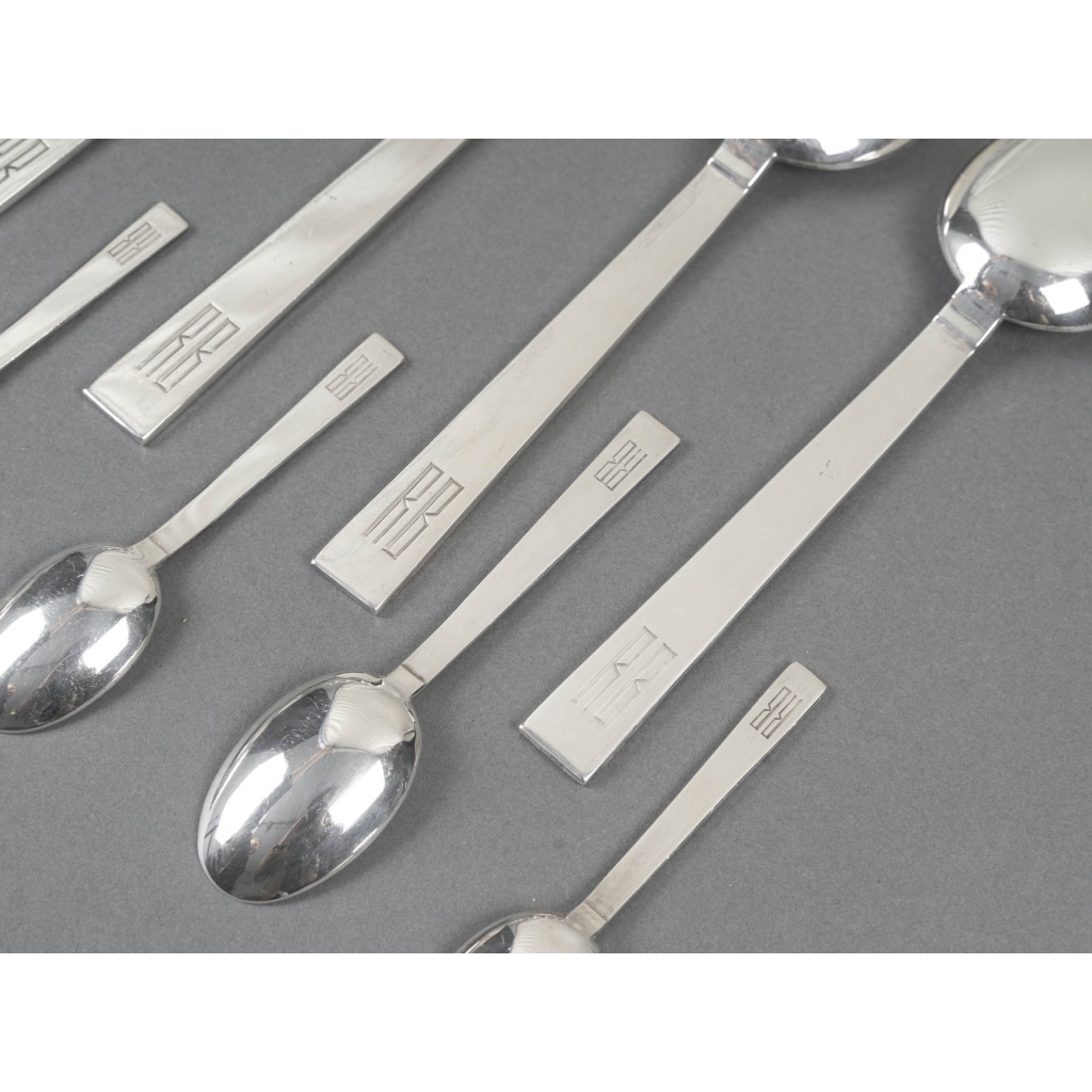 Jean-Élysée Puiforcat (1897–1945) – Service « Antibes » en argent massif, 36 pièces 9