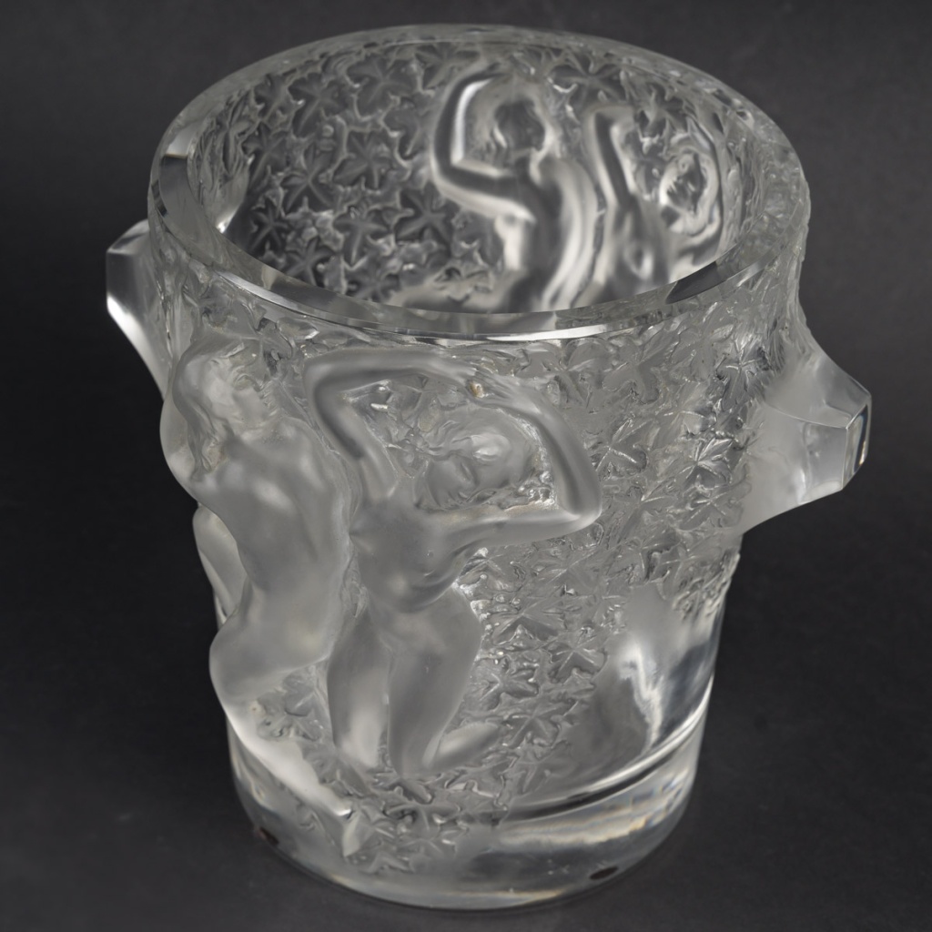 MARC LALIQUE – VASE GANYMEDE EN CRISTAL circa 1955 12