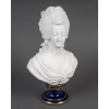 Sèvres, Buste de la reine Marie-Antoinette en biscuit, fin du XIXème siècle 17 Sèvres, Buste de la reine Marie-Antoinette en biscuit, fin du XIXème siècle 17