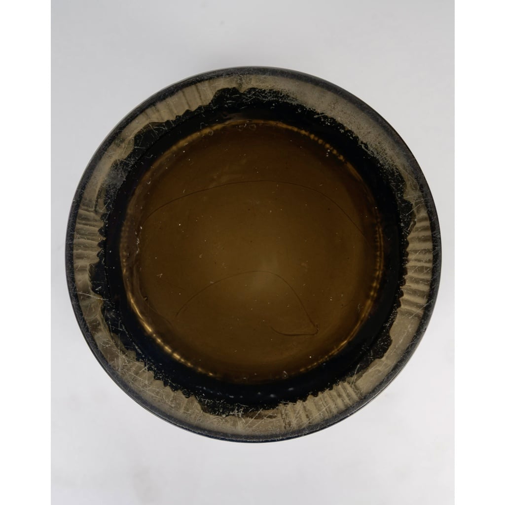 Vase « Danaïdes » verre topaze fumé patiné blanc de René LALIQUE 9