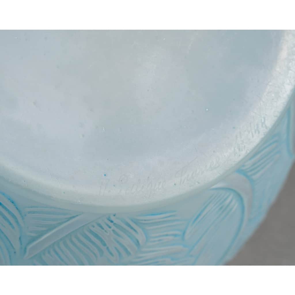 Vase « Plumes » verre opalescent patiné bleu de René LALIQUE 7