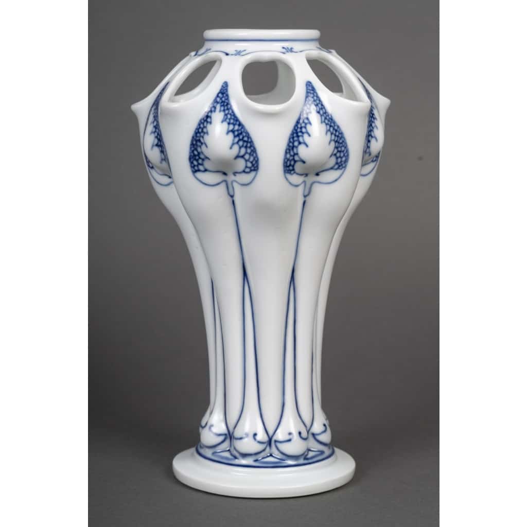 Jugendstil, vase art nouveau par Karl GroSS, porcelaine de Meissen »