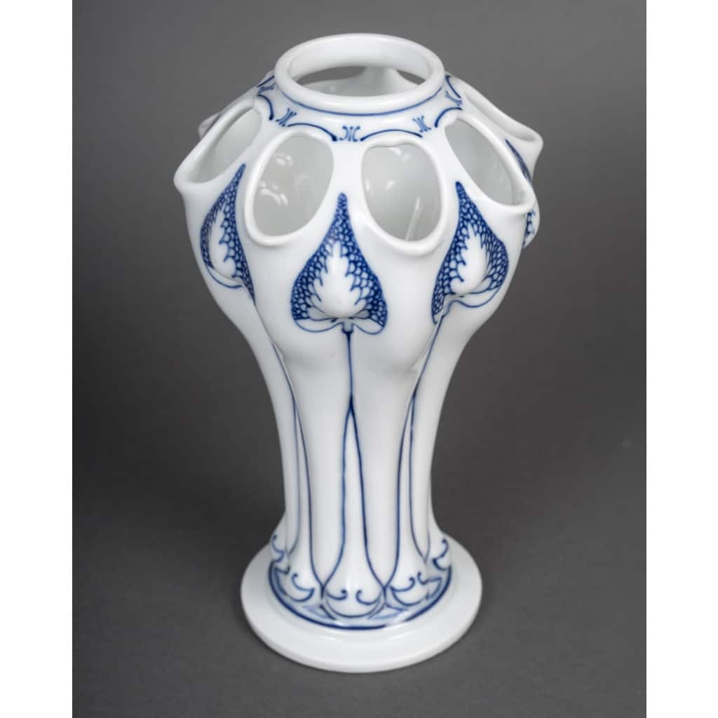Jugendstil, vase art nouveau par Karl GroSS, porcelaine de Meissen » 3 Jugendstil, vase art nouveau par Karl GroSS, porcelaine de Meissen » 3