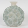 1926 René Lalique – Vase Ormeaux Opalescent 8 1926 René Lalique – Vase Ormeaux Opalescent 8