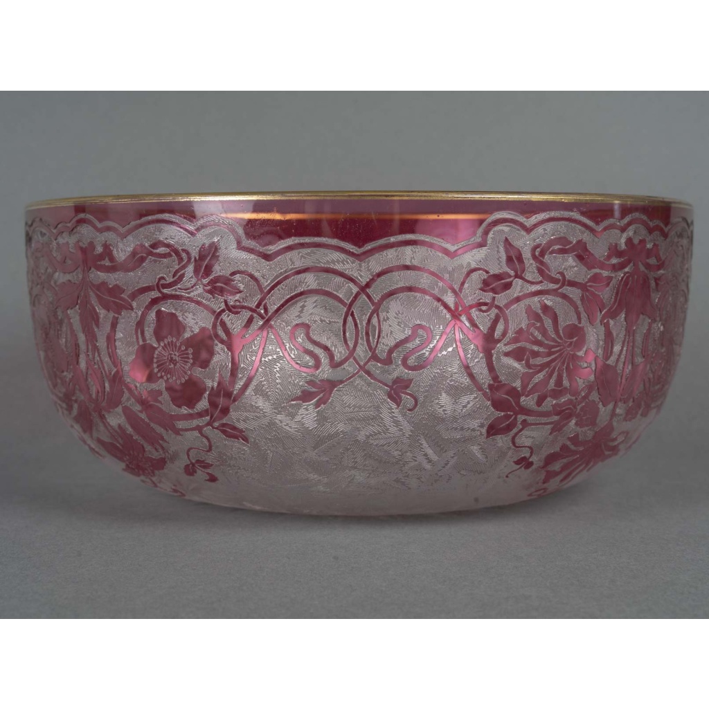 BACCARAT, Coupe en cristal gravé, fin XIXème siècle 3