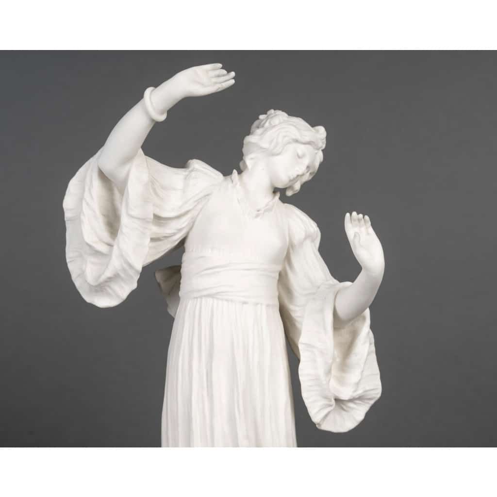 Sculpture Statuette « Danseuse au Bracelet » porcelaine de Sèvres d&rsquo;Agathon LEONARD 8