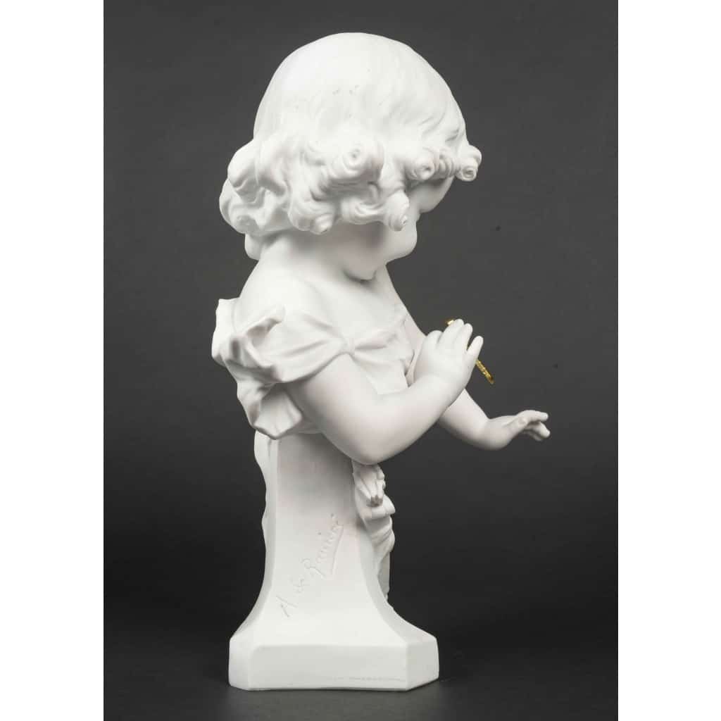 ARISTIDE DE RANIERI, Un biscuit de Sèvres, petite fille à la libellule, début XXème siècle 8 ARISTIDE DE RANIERI, Un biscuit de Sèvres, petite fille à la libellule, début XXème siècle 8