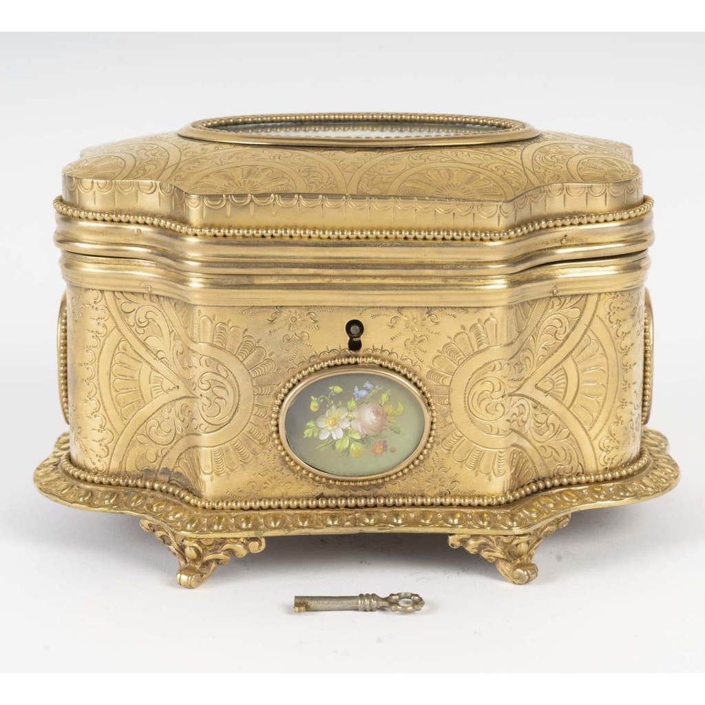 Coffret à bijoux en laiton doré, Epoque Napoléon III 2