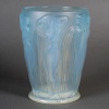 Vase « Danaïdes » verre opalescent patiné bleu de René LALIQUE 13