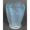 Vase « Danaïdes » verre opalescent patiné bleu de René LALIQUE 14