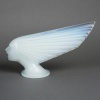 Mascotte Automobile « Victoire » cristal opalescent de LALIQUE FRANCE 8