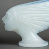 Mascotte Automobile « Victoire » cristal opalescent de LALIQUE FRANCE 11