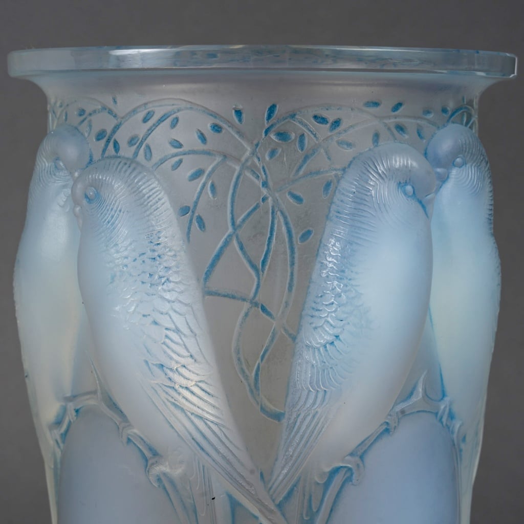 Vase « Ceylan » verre opalescent patiné bleu de René LALIQUE 5