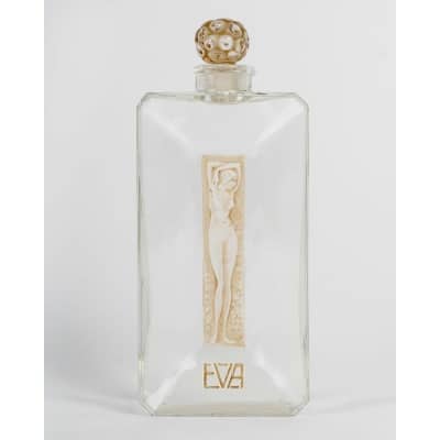 Flacon « Eva » verre blanc patiné sépia de René LALIQUE pour Bertelli Flacon « Eva » verre blanc patiné sépia de René LALIQUE pour Bertelli