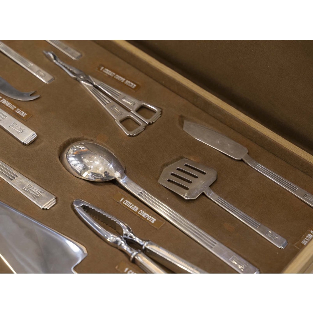 ORFEVRE SAVARY & FILS MENAGERE 191 PIECES EN ARGENT MASSIF EPOQUE 1930 20