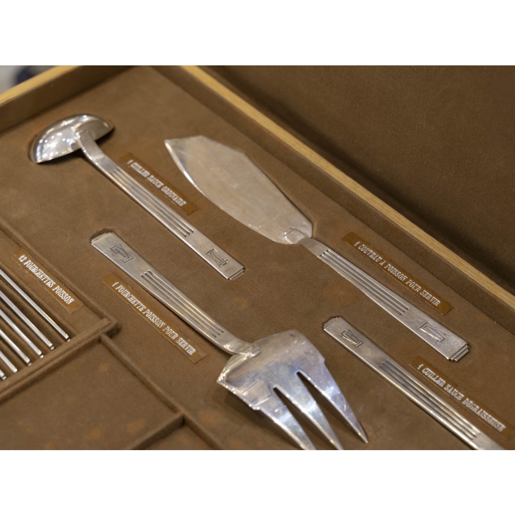 ORFEVRE SAVARY & FILS MENAGERE 191 PIECES EN ARGENT MASSIF EPOQUE 1930 25