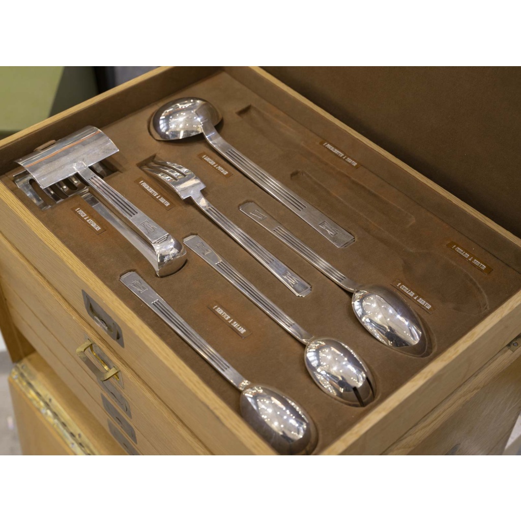 ORFEVRE SAVARY & FILS MENAGERE 191 PIECES EN ARGENT MASSIF EPOQUE 1930 28