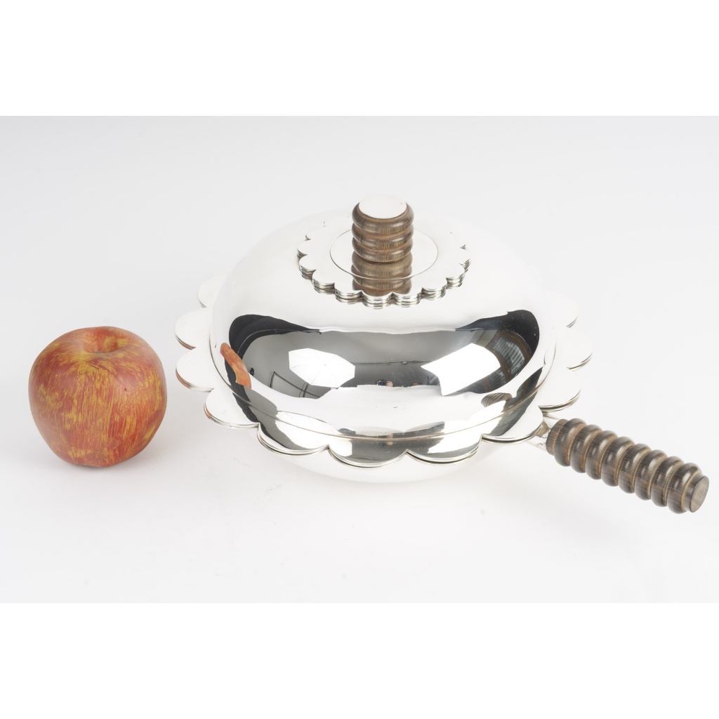 JEAN PUIFORCAT – Légumier couvert, argent massif époque ART DECO 18