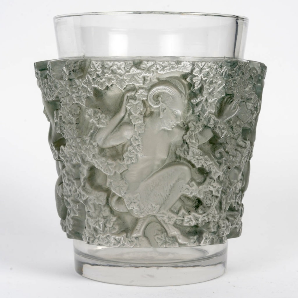 Vase « Bacchus » verre blanc patiné bleu de René LALIQUE 2