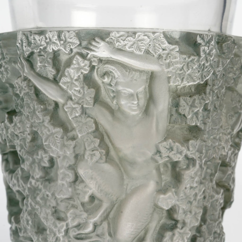 Vase « Bacchus » verre blanc patiné bleu de René LALIQUE 6